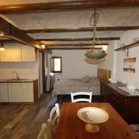 Monolocale Rustico *